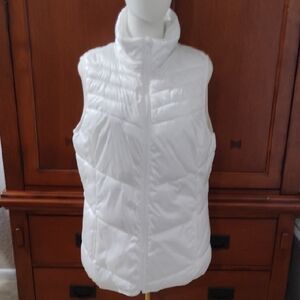Xersion Women's Snowy White Quilted Vest
